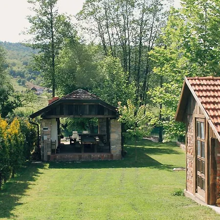 Una Guest House